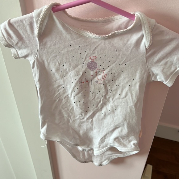 18-24 months bodysuit - Picture 2 of 3